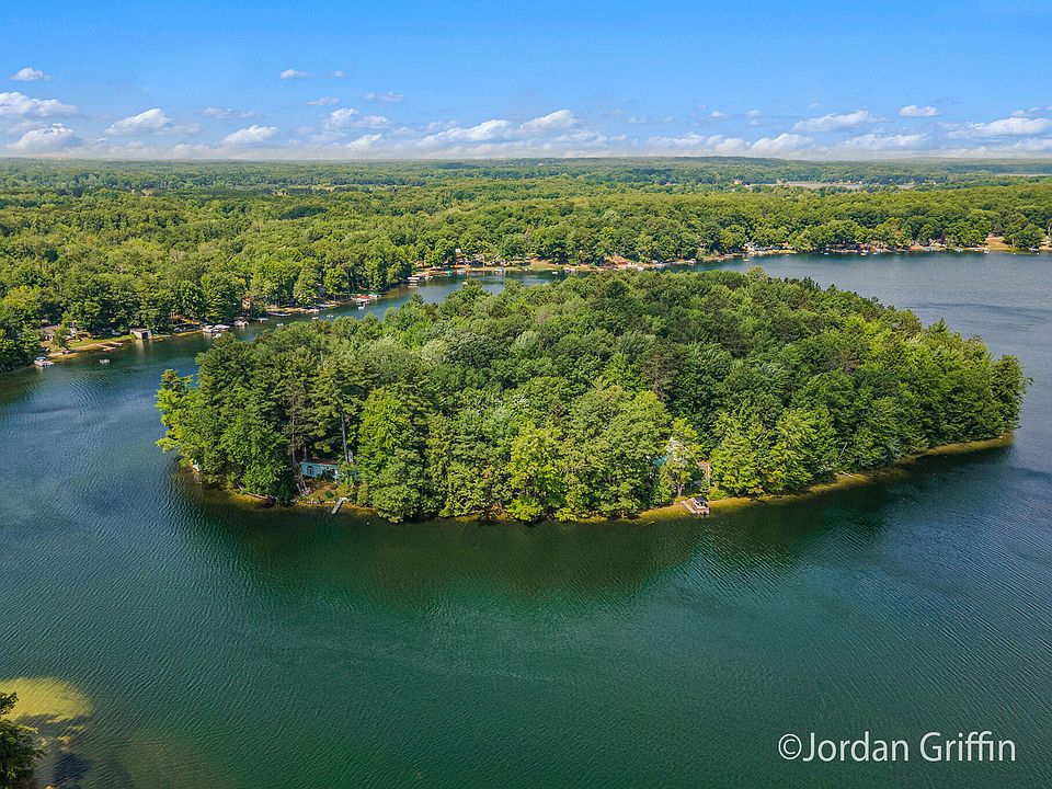 8918 W School Section Lake Dr, Mecosta, MI 49332 MLS 22031170 Zillow