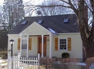 9 Delmor Cir, Wilbraham, MA 01095