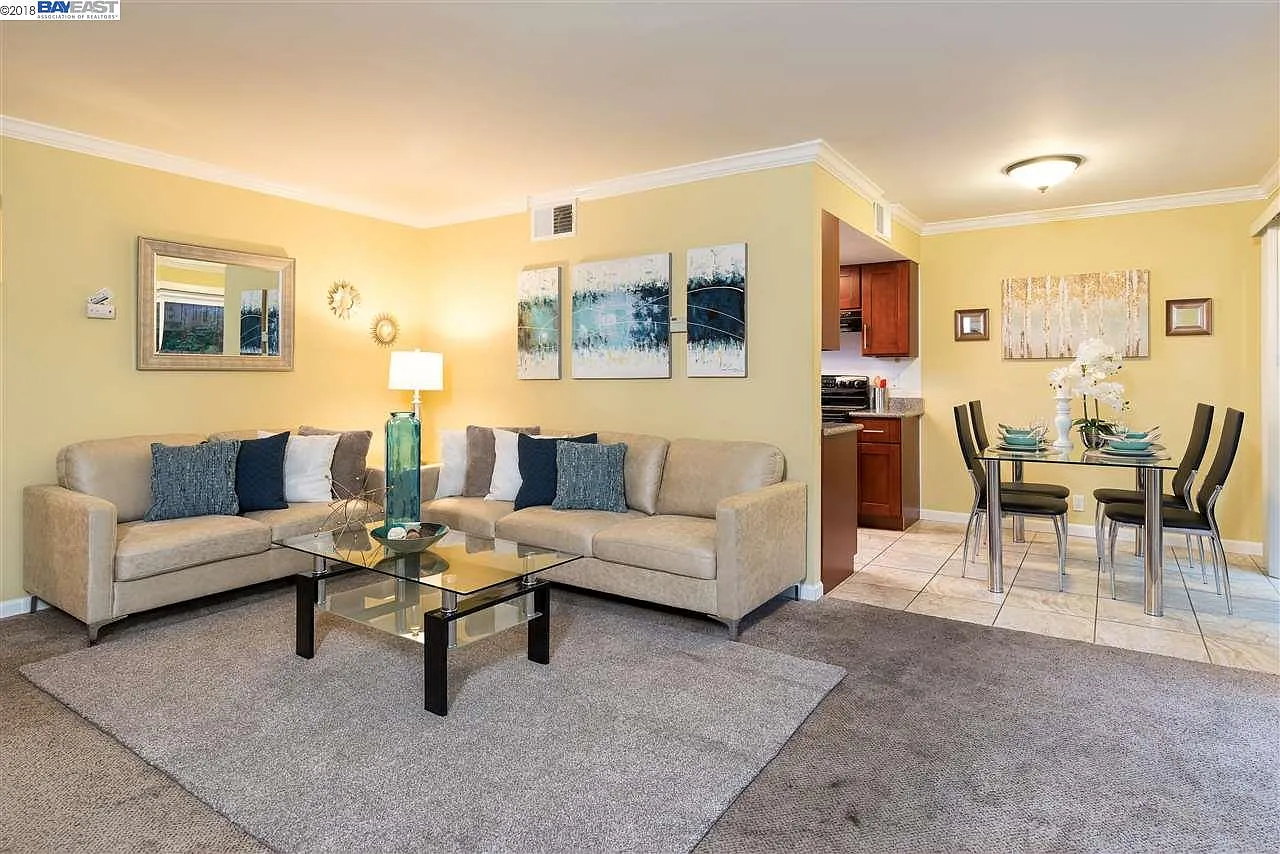 1751 Toucan Ct photo 1