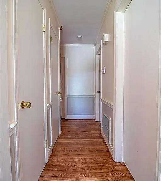 654 Meadowlark Dr — Photo 2