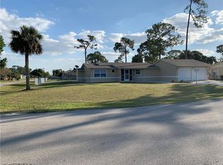 906 E 4th St, Lehigh Acres, FL 33936