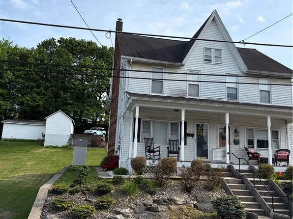 3442 Main St, Slatington, PA 18080