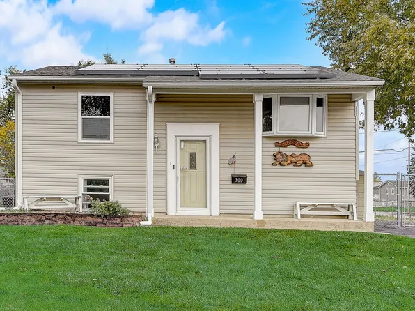 300 Healy Ave, Romeoville, IL 60446