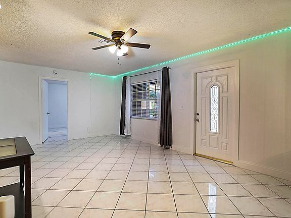 3rd image of 6128 Carthage Cir S #0