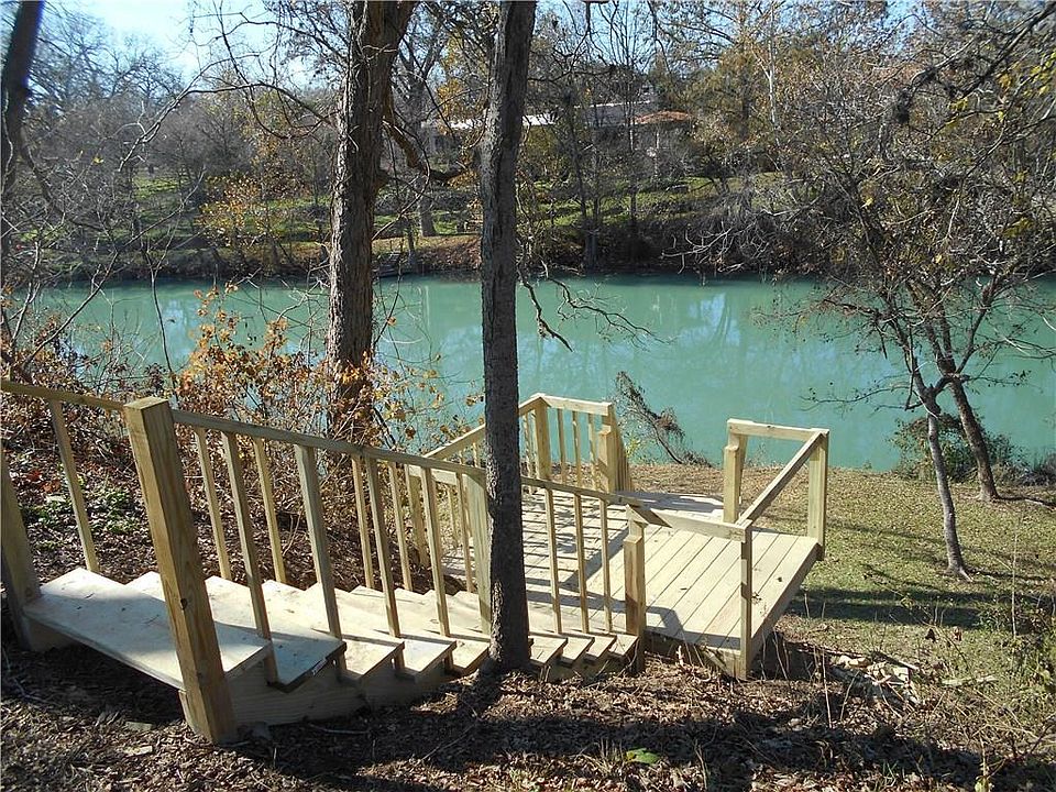 Property back at the water