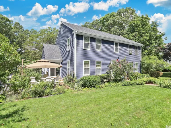 76 High Street, Portland, CT 06480
