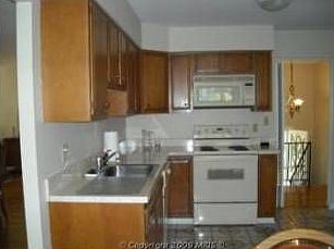 4th image of 465 White Cedar Ln