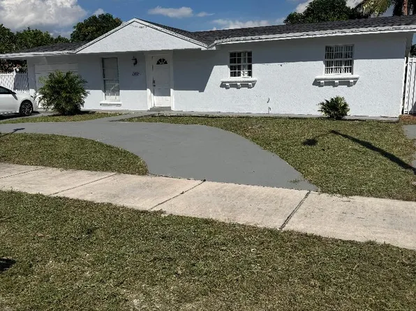 19221 NW 51st Ave, Opa Locka, FL 33055