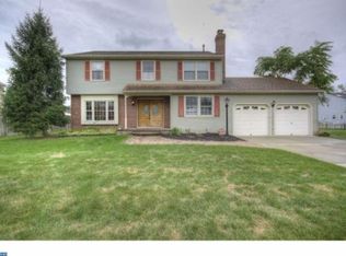 41 Cameron Cir, Clementon, NJ 08021