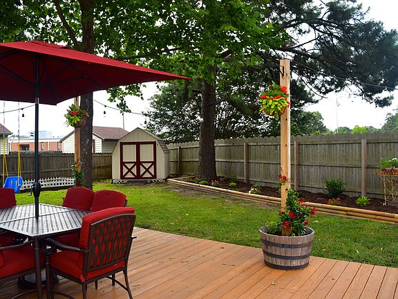 Shed/Privacy Fence