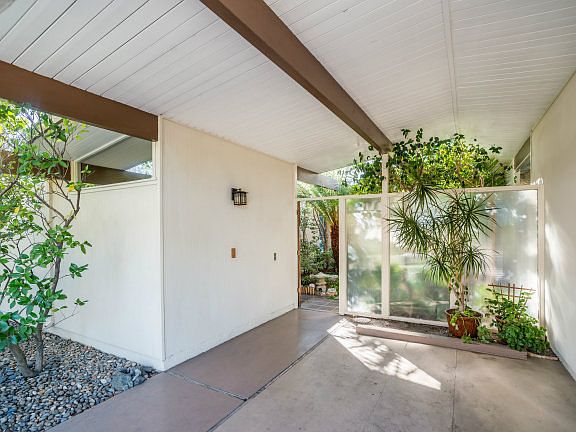 2nd image of 760 Dartshire Way