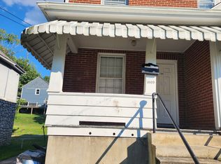 1009 College Ave #1, Bluefield, WV 24701