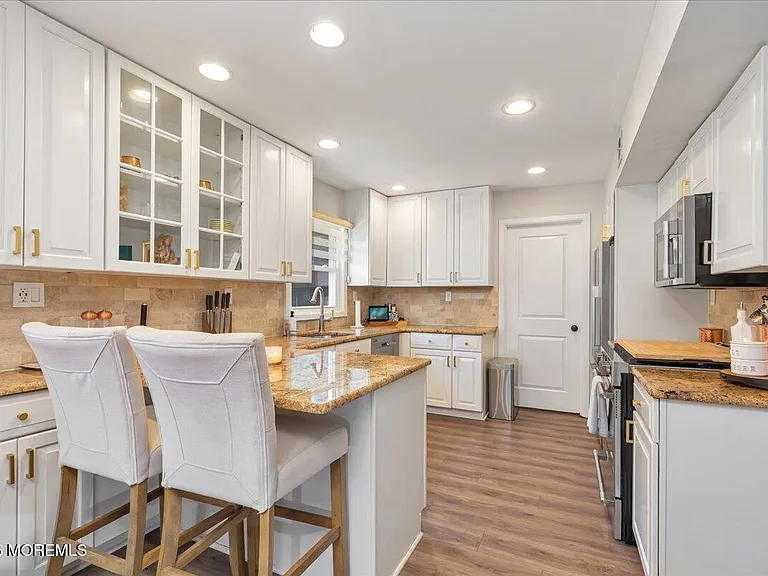171 Fordham Dr — Photo 9