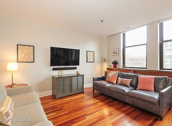 3rd image of 680 S Federal St APT 802