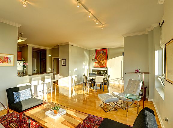 4th image of 1111 S Wabash Ave APT 2603