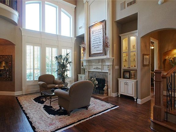 3rd image of 6212 Lantana Ct