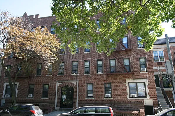 Rented by Dwell Residential Inc | media 7