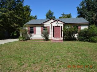1325 S All Saints Cir, Greenville, MS 38703