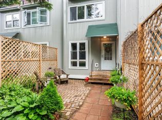 298 S Winooski Ave APT 2B, Burlington, VT 05401