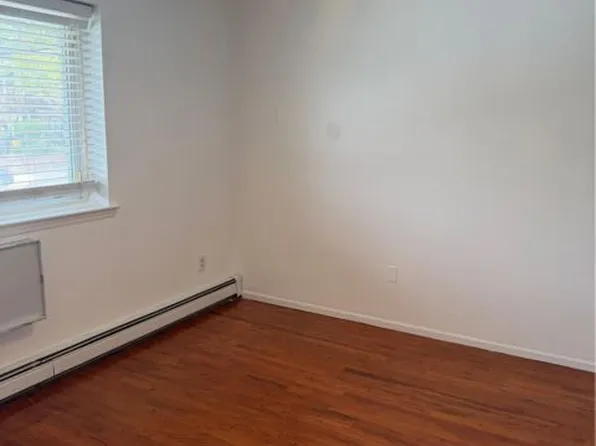 6507 Jay Ave #1, Maspeth, NY 11378