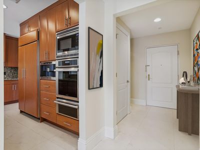 200 E Palmetto Park Road #10, Boca Raton, FL, 33432