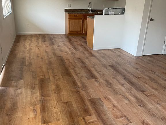 2nd image of 100 W Caldwell Ave #37