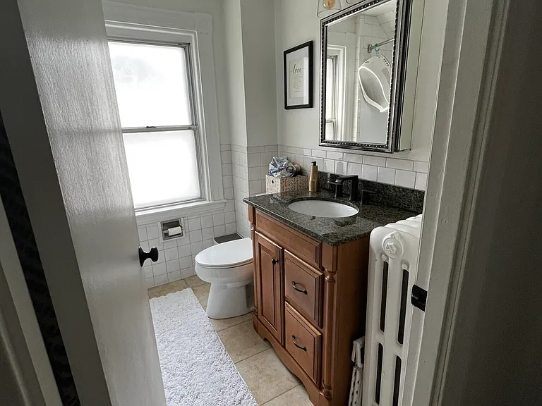 53 Henderson St — Photo 16