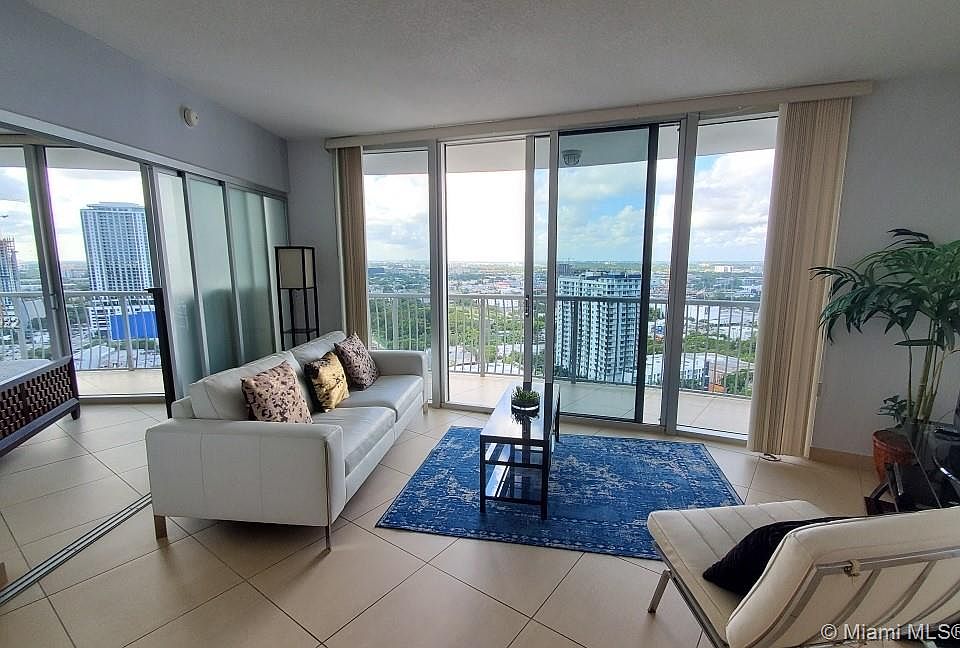 1st image of 1750 N Bayshore Dr APT 2815