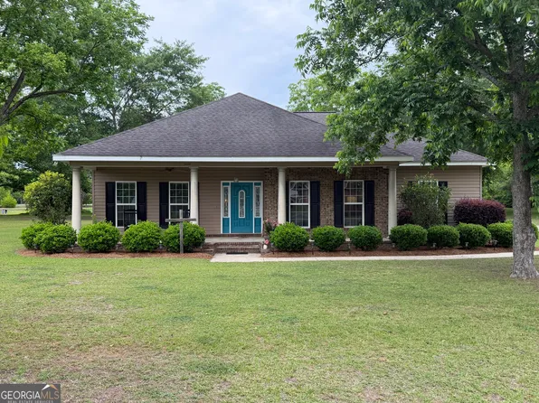 414 Park Lane Dr, Dexter, GA 31019