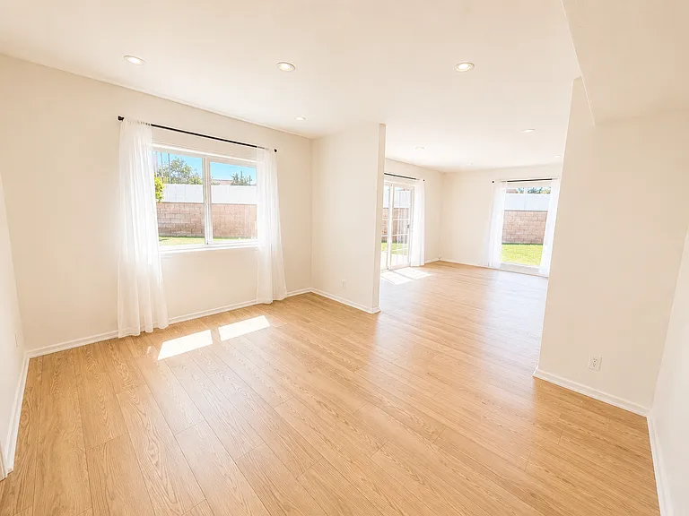 10661 Coraline Pl — Photo 8