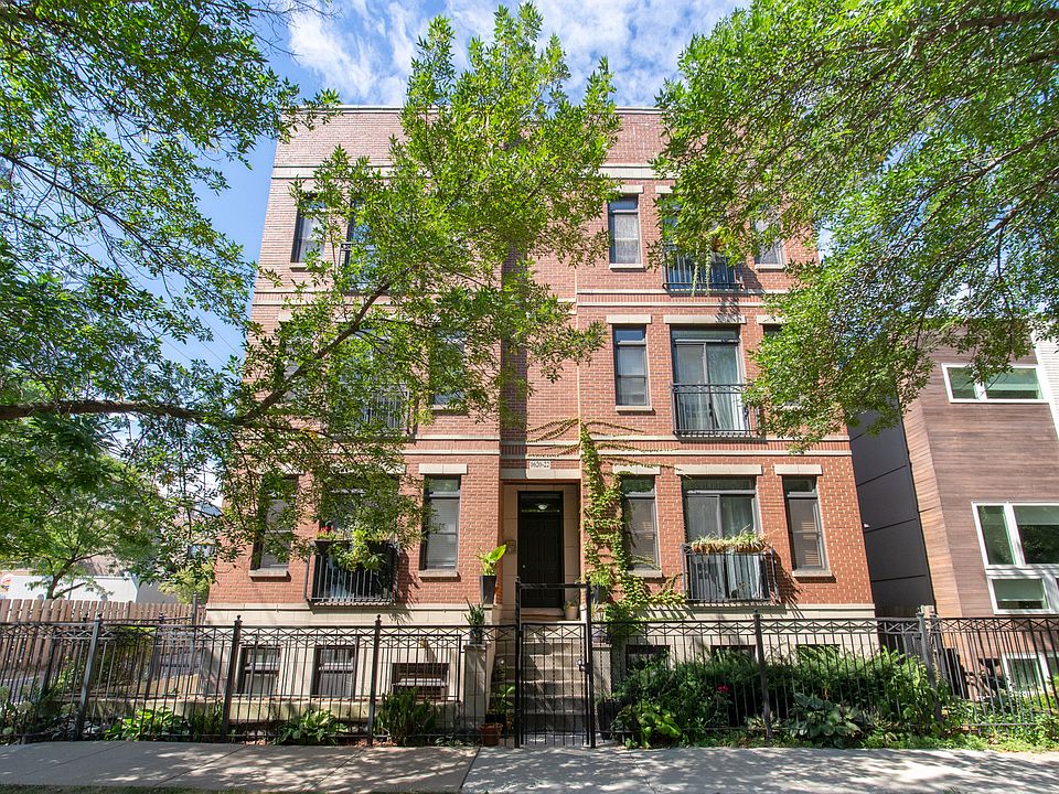 1st image of 1620 N Mozart St #3S