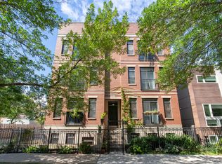 1620 N Mozart St #3S, Chicago, IL 60647