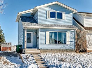 79 W Aberdare Rd NE, Calgary, AB T2A 6V8