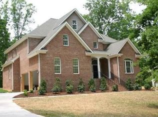 314 Ridge Springs Rd, Chapel Hill, NC 27516