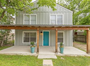 1108 E 24th St, Bryan, TX 77803