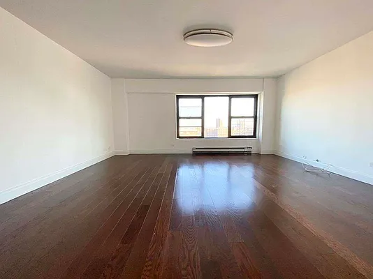 Rented by Bruma Realty LLC | media 11