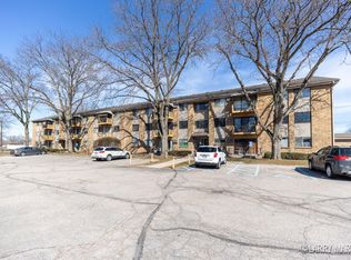 2433 Byron Center Ave SW APT 206, Wyoming, MI 49519