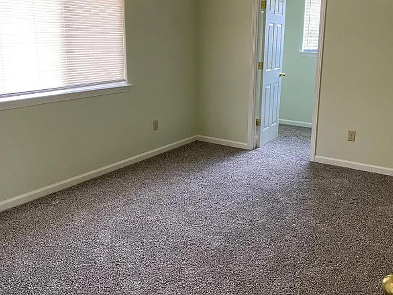 965 Prater Way — Photo 6