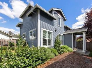 1947 SE Marion St #B, Portland, OR 97202