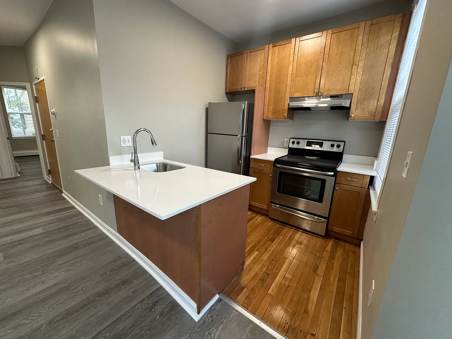 2 bed, $2,500 — Photo 4