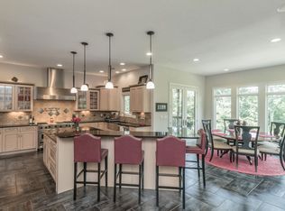 36088 Hickory Ridge Cir, Van Meter, IA 50261