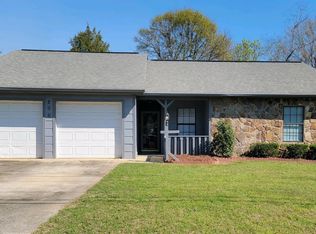 206 Burns Dr, Warner Robins, GA 31088