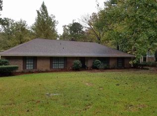 310 Glen Cove Rd, Brandon, MS 39047