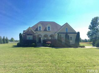 25 Magnolia Ln, Youngsville, NC 27596