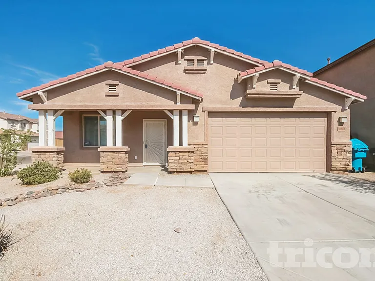 7022 W Carson Rd — Photo 1
