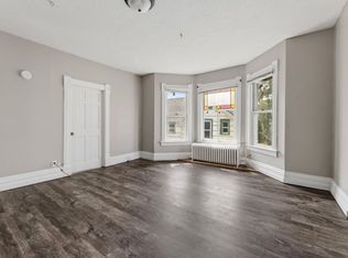 1313 Avon St, La Crosse, WI 54603