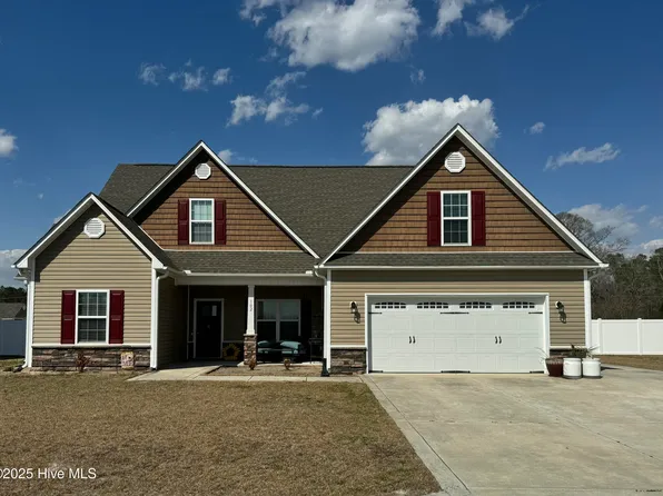 102 Lindenrain Boulevard, New Bern, NC 28562