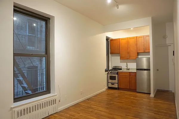 Rented by Compass | media 6