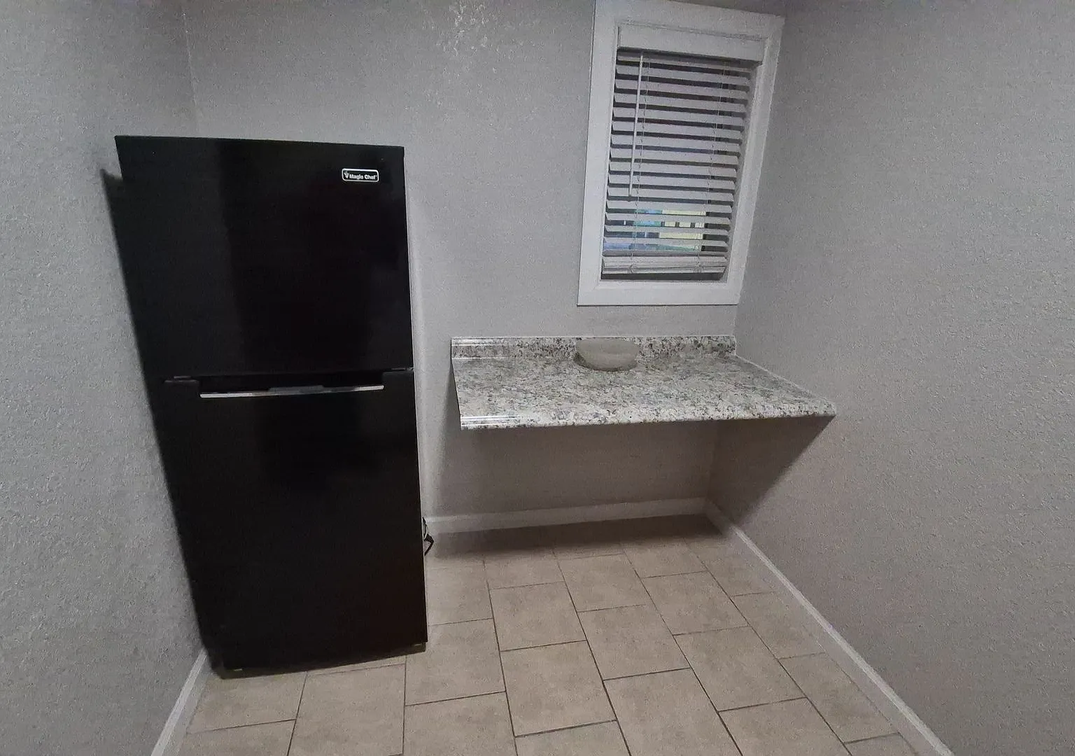 115 Caldwell St. #6, San Antonio, TX. 78223 — Photo 4