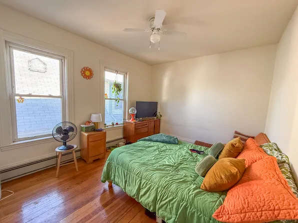 154 Elm St #3, North Cambridge, MA 02140